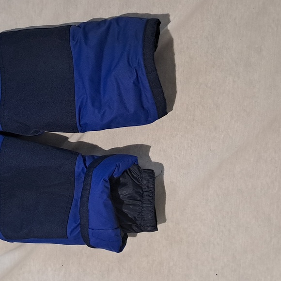 Kamik Boys/Girls Snow/Ski Suit. Size 3. Blue With Orange. - Picture 5 of 16